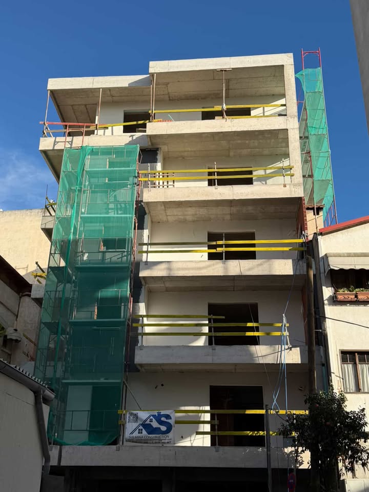 Πολυκατοικία υπό κατασκευή